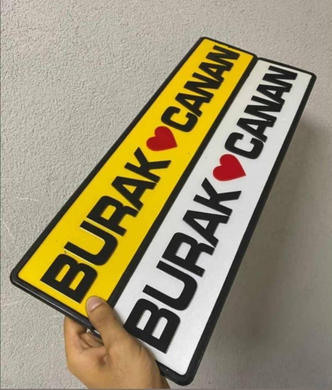 DEKOR ASKILI PLEKSİ KAPATMA