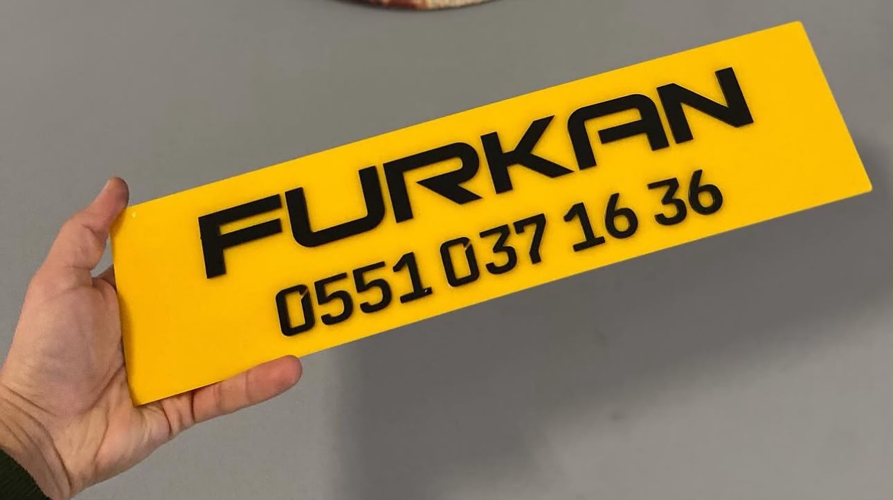 DEKOR ASKILI PLEKSİ KAPATMA