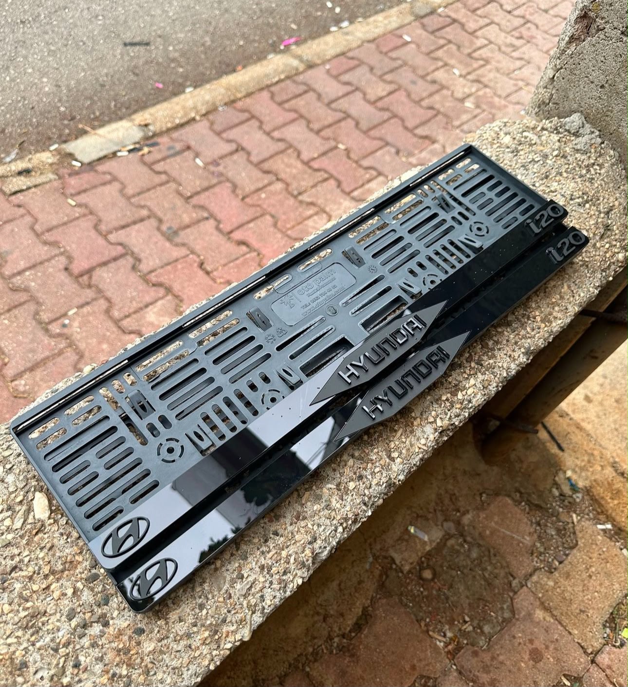 KİŞİYE ÖZEL PLEKSİ PLAKALIK