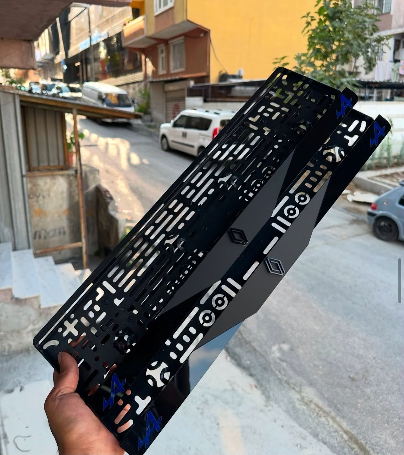 KİŞİYE ÖZEL PLEKSİ PLAKALIK