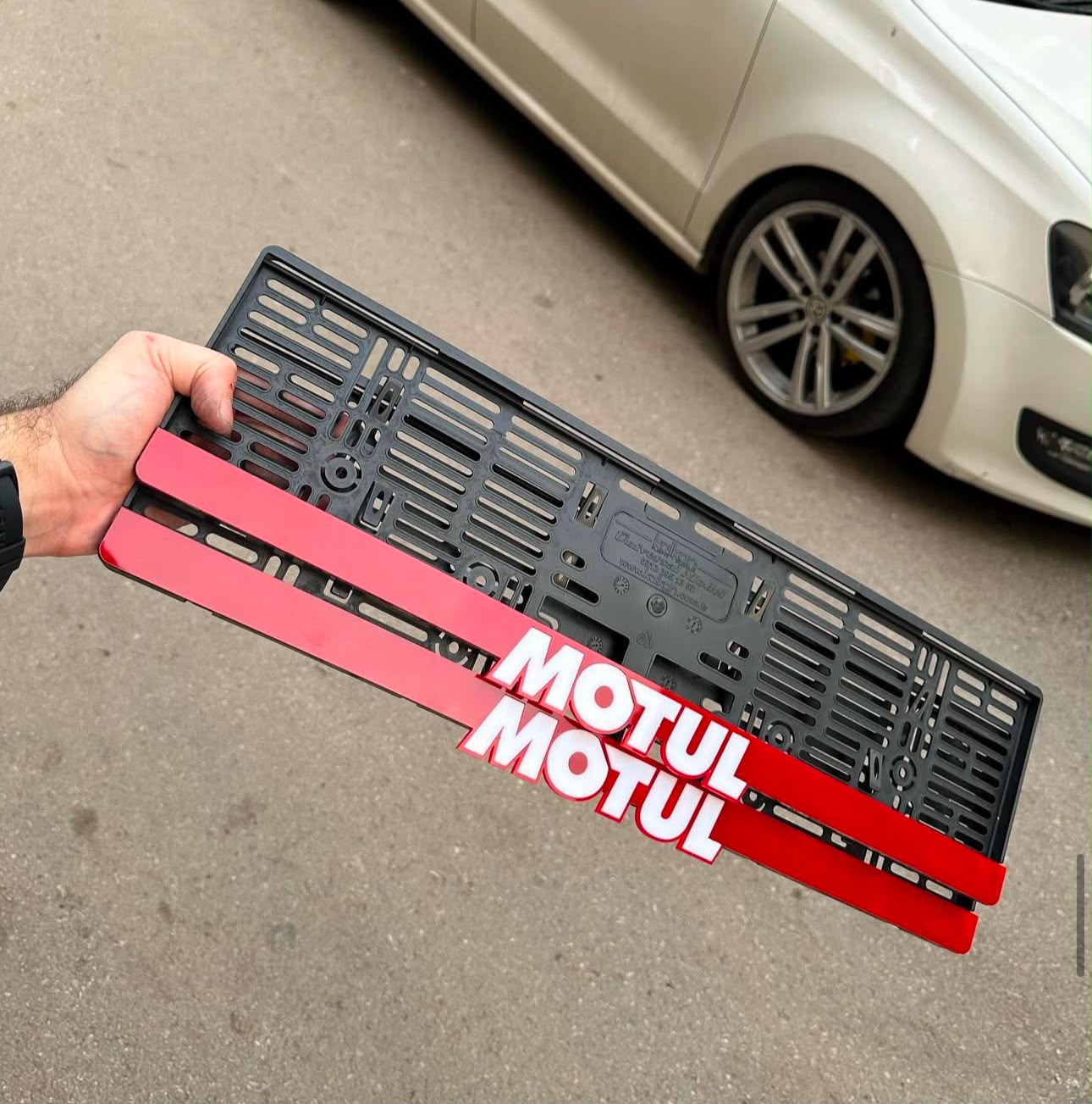KİŞİYE ÖZEL PLEKSİ PLAKALIK